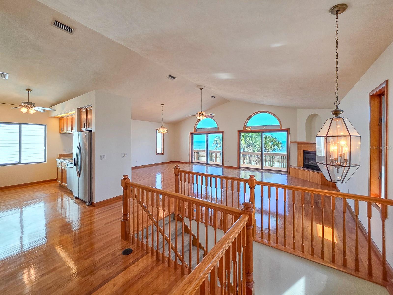 2652 S Ocean Shore Blvd Property Photo 8