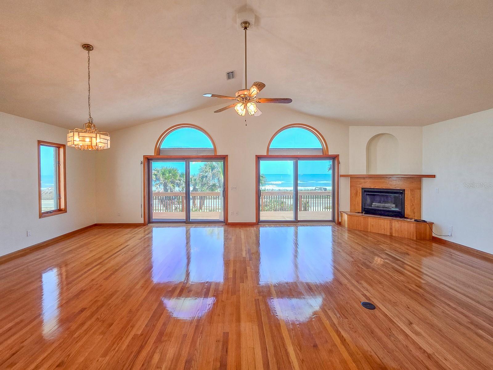 2652 S Ocean Shore Blvd Property Photo 10