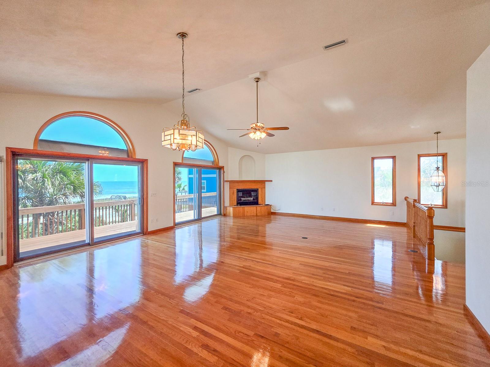 2652 S Ocean Shore Blvd Property Photo 12