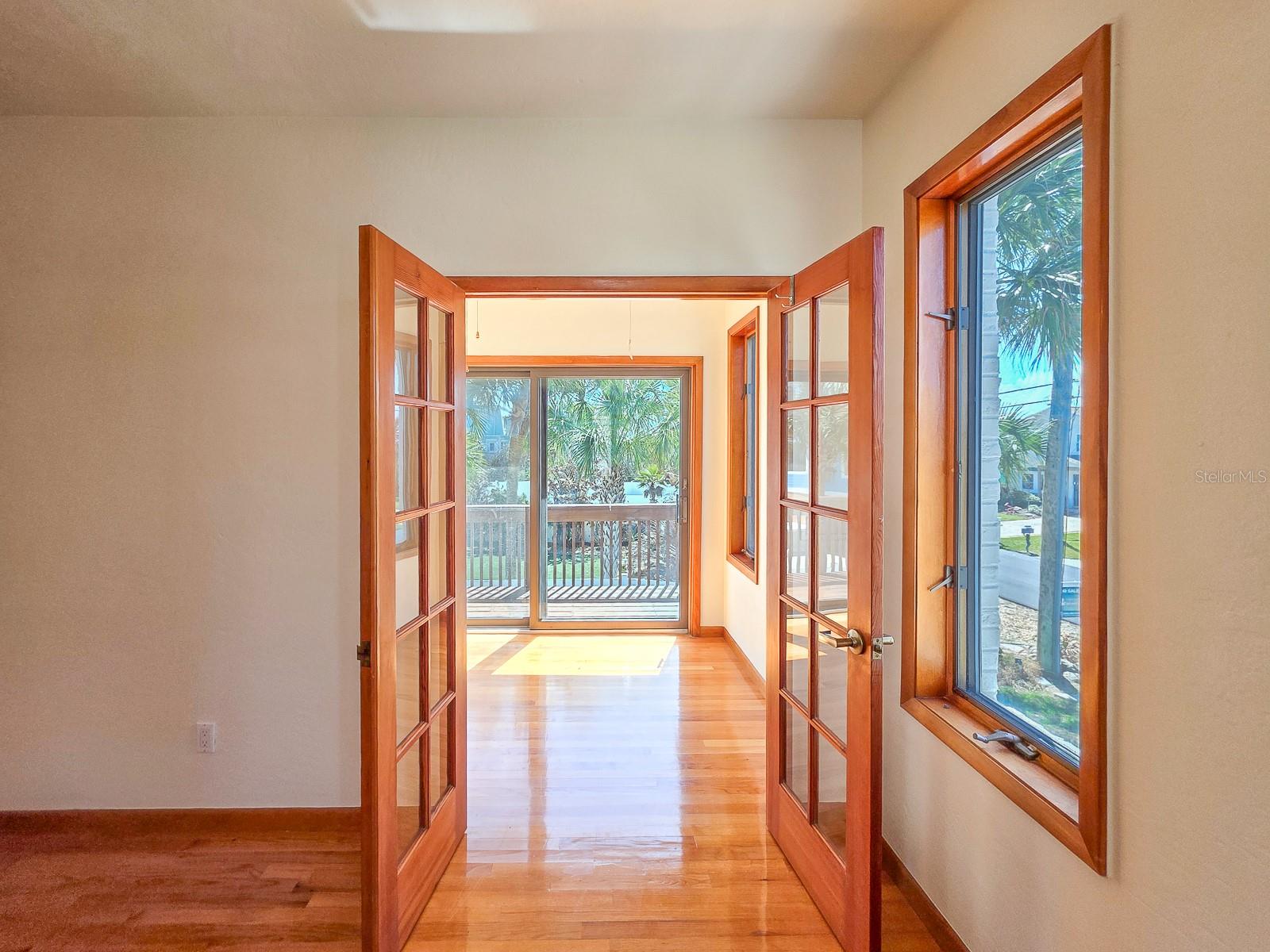 2652 S Ocean Shore Blvd Property Photo 27