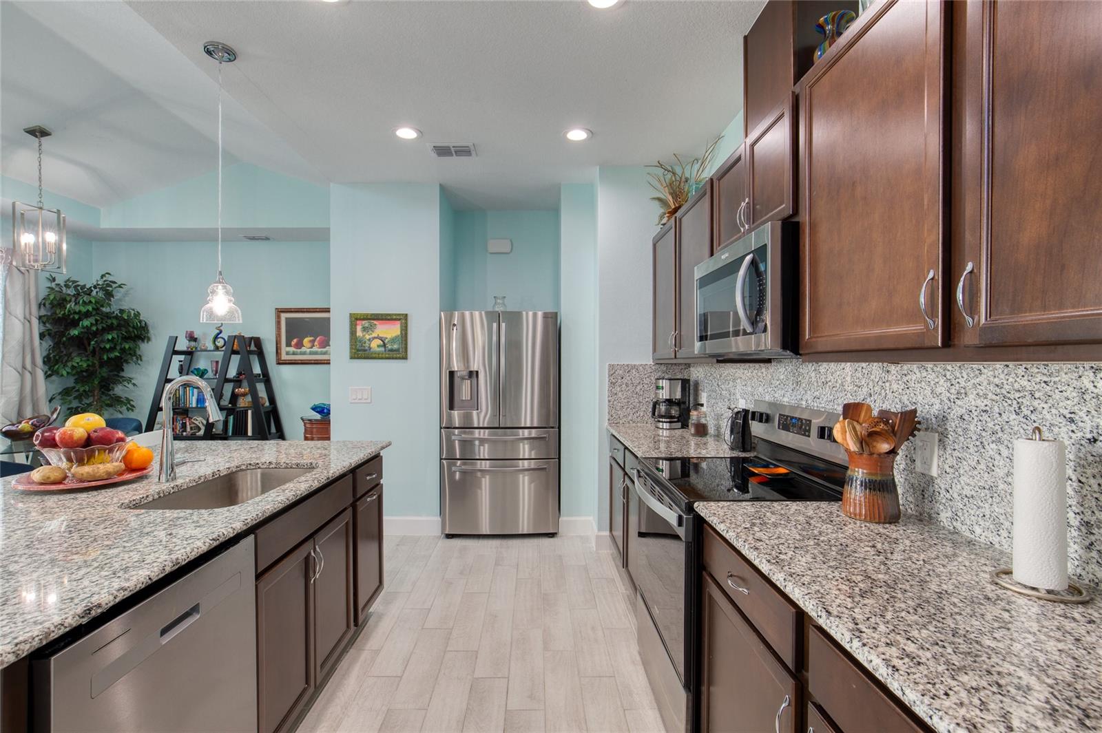 373 Hang Loose Way Property Photo 14
