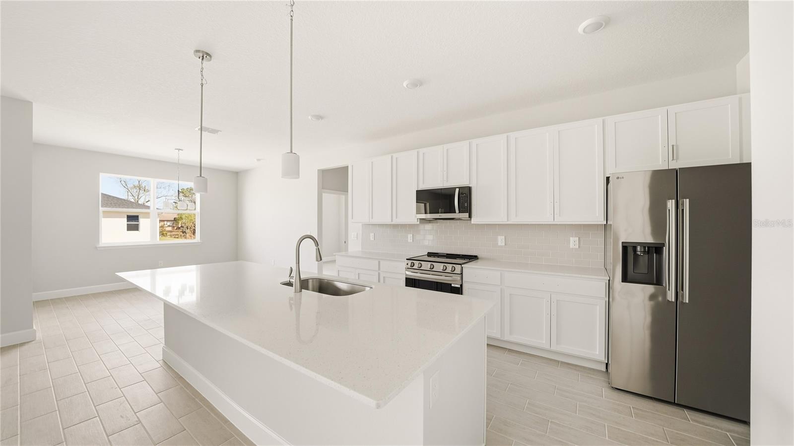 34 Seville Orange Path Property Photo 13