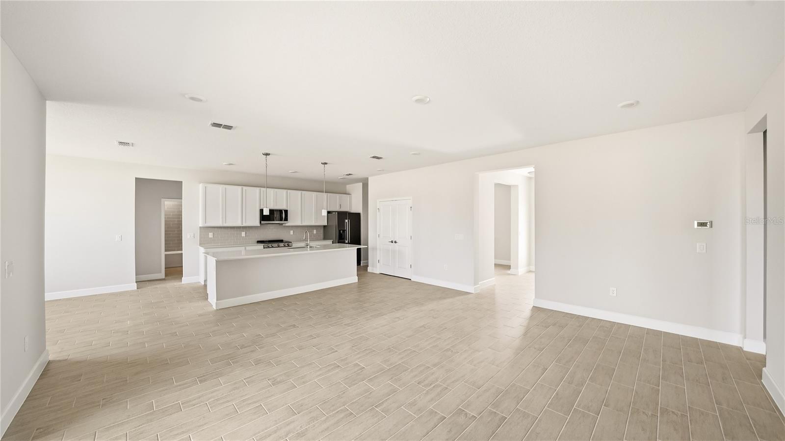 34 Seville Orange Path Property Photo 17