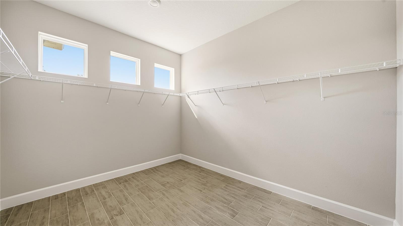 34 Seville Orange Path Property Photo 25
