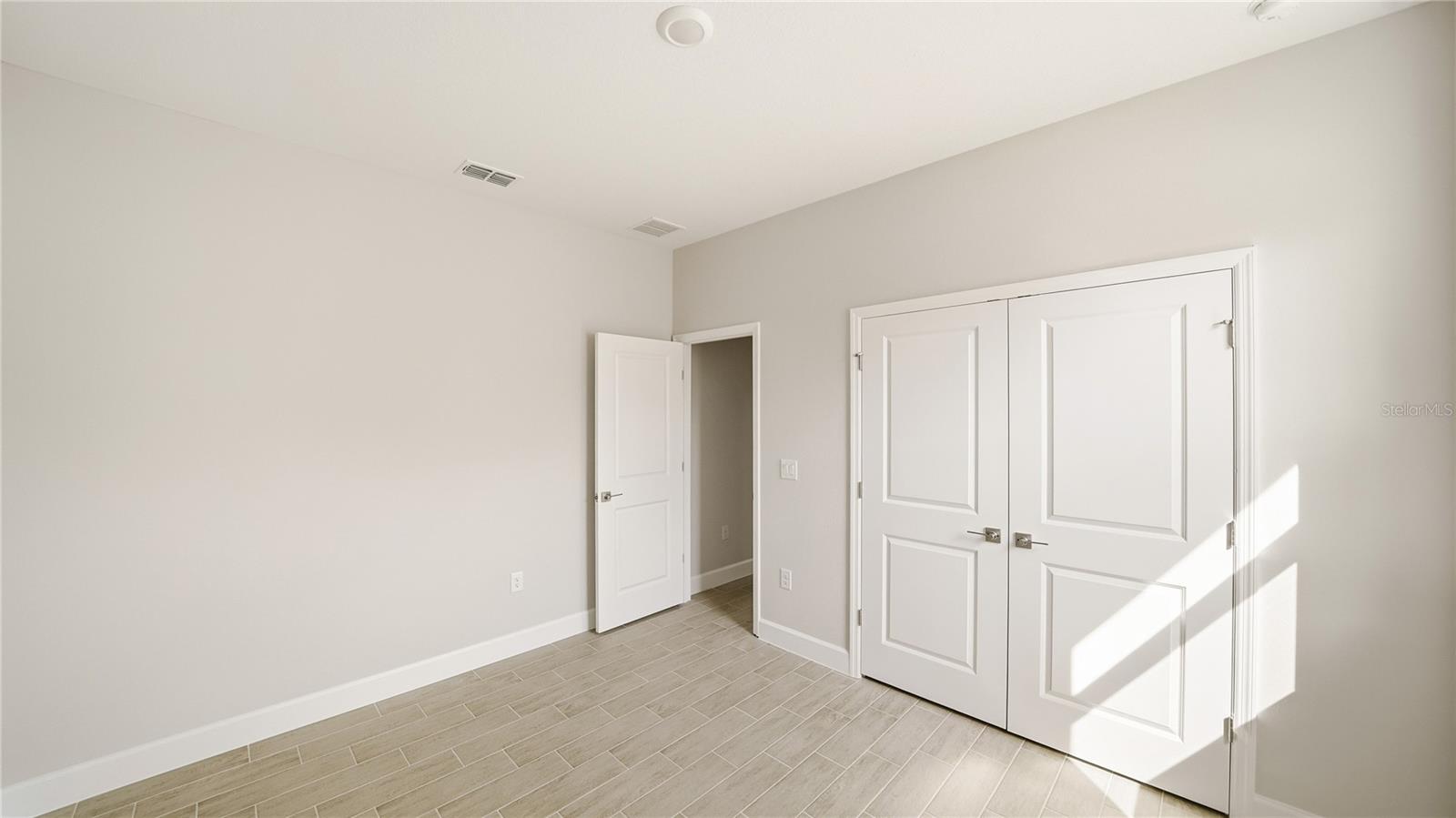 34 Seville Orange Path Property Photo 39