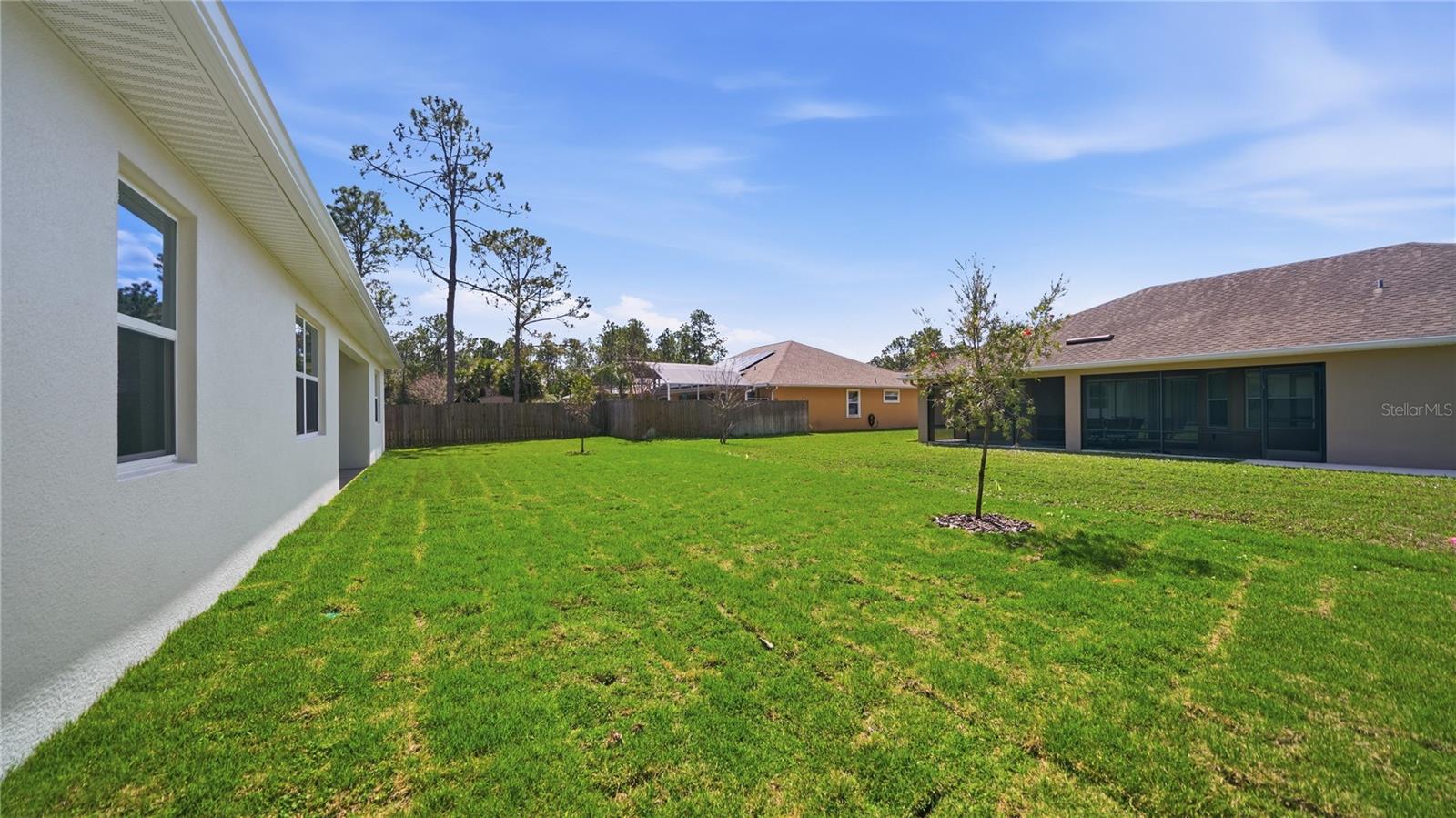 34 Seville Orange Path Property Photo 44