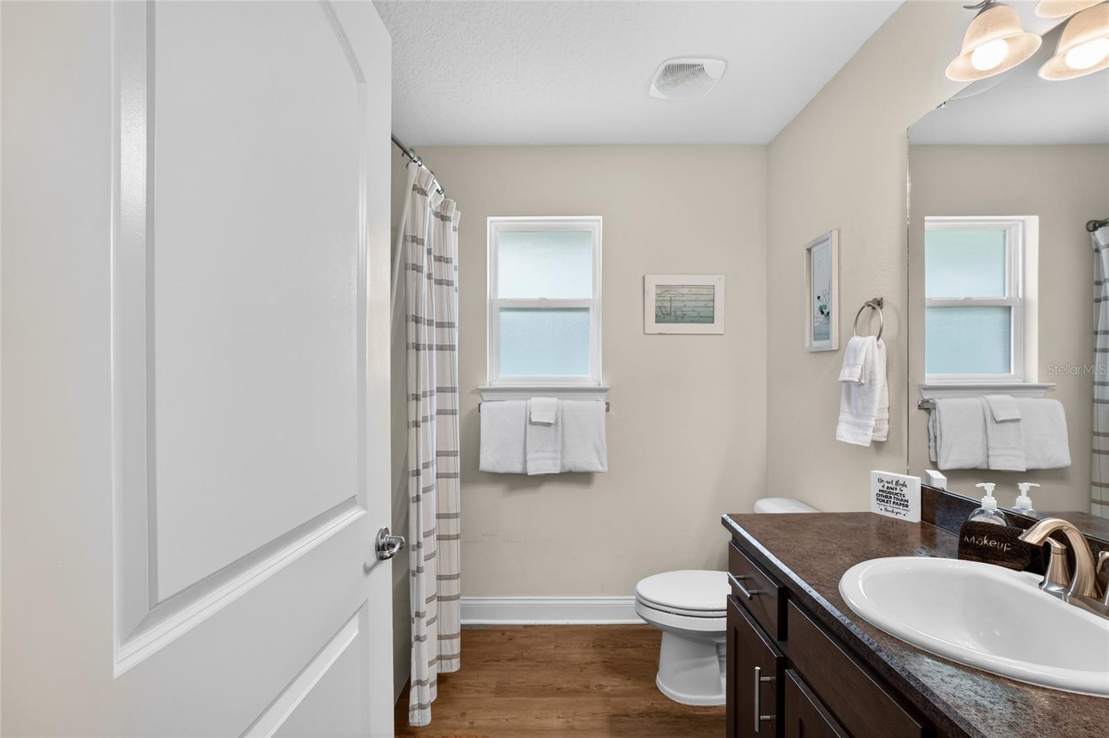 14 Farnell Ln Property Photo 29