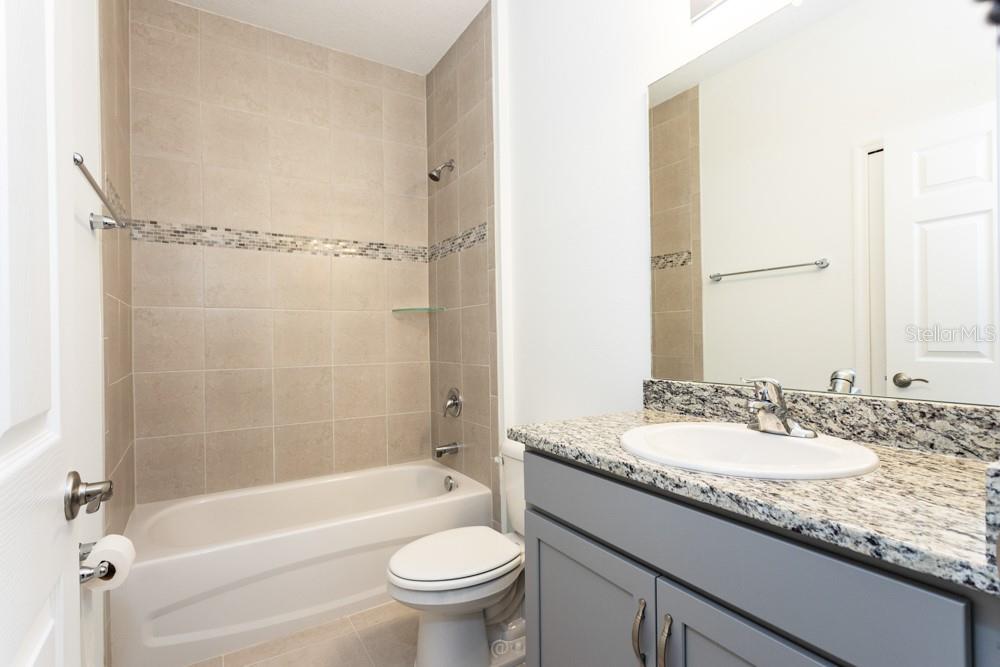 10 Fischer Ln Property Photo 29