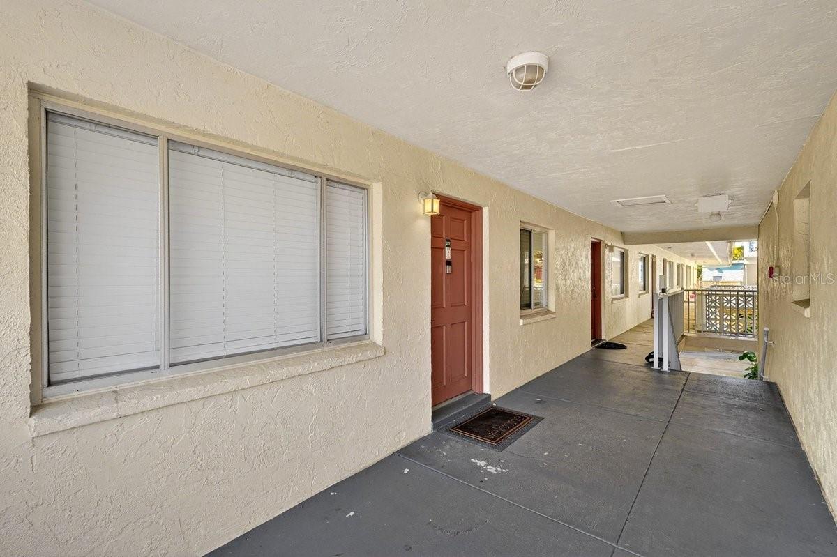 102 S Peninsula Dr #202 Property Photo 3