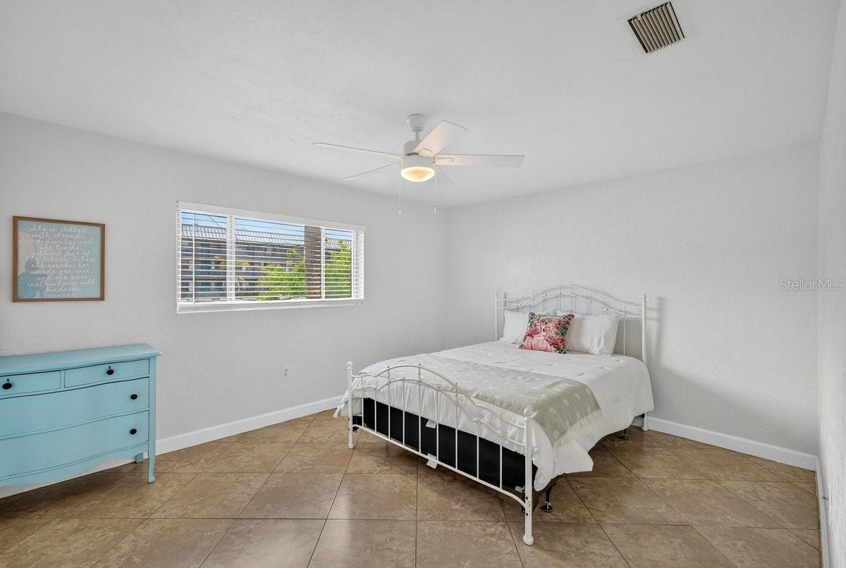 102 S Peninsula Dr #202 Property Photo 10