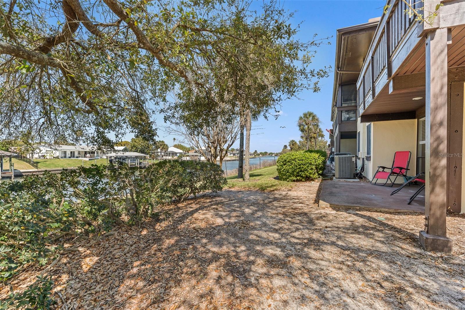 42 Club House Dr #101 Property Photo 29