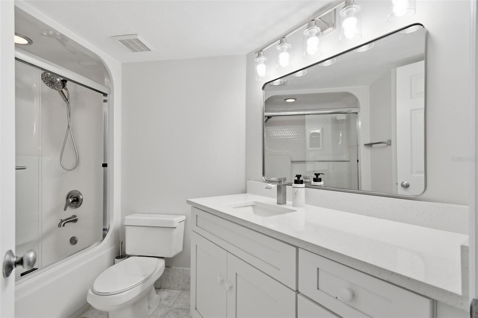 3023 S Atlantic Ave #903 Property Photo 22