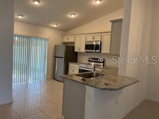 17 Freneau Ln #a&b Property Photo 6
