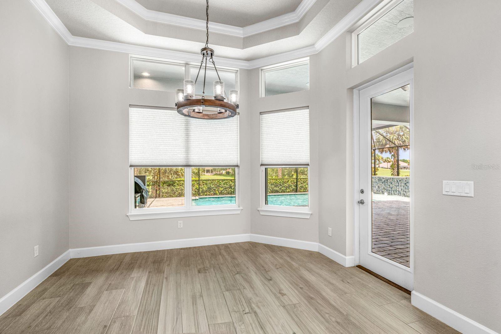 534 Wingspan Dr Property Photo 14