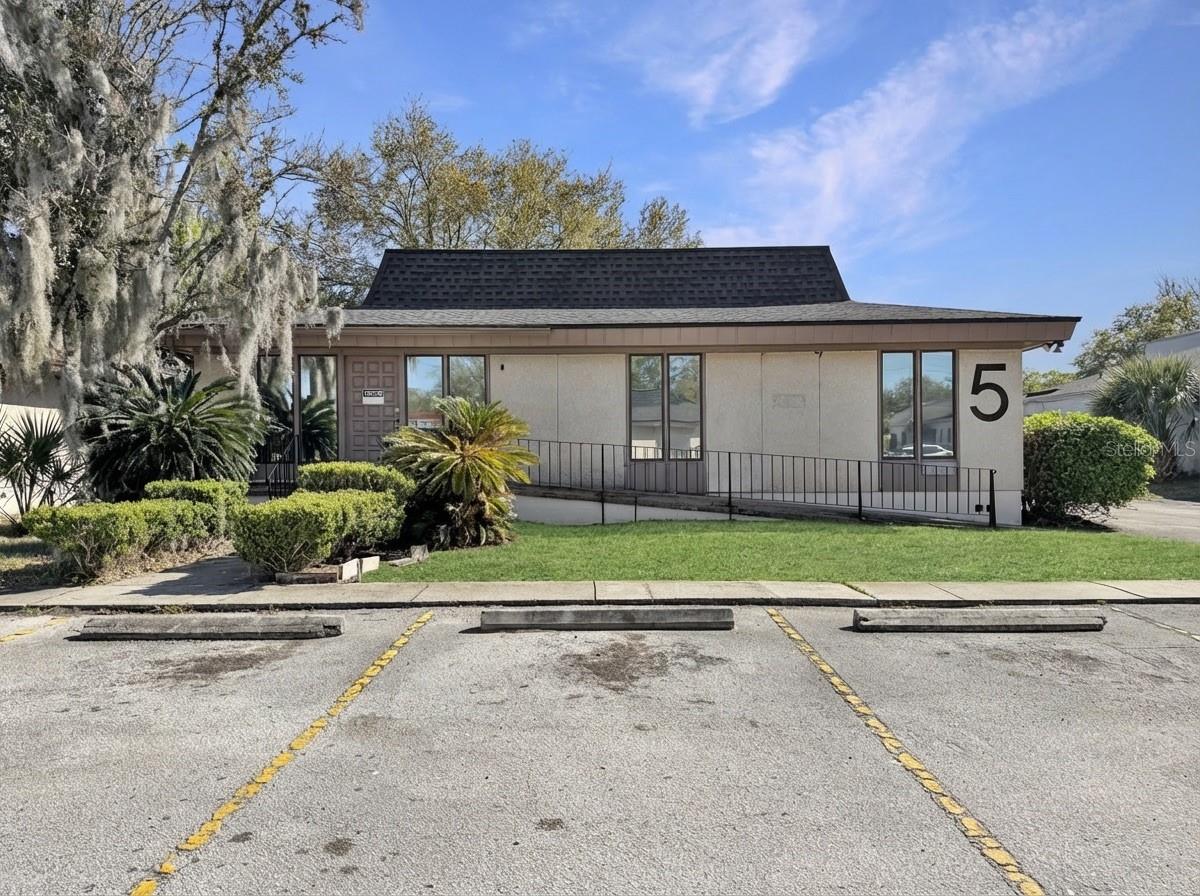4131 University Blvd S #5 Property Photo 1