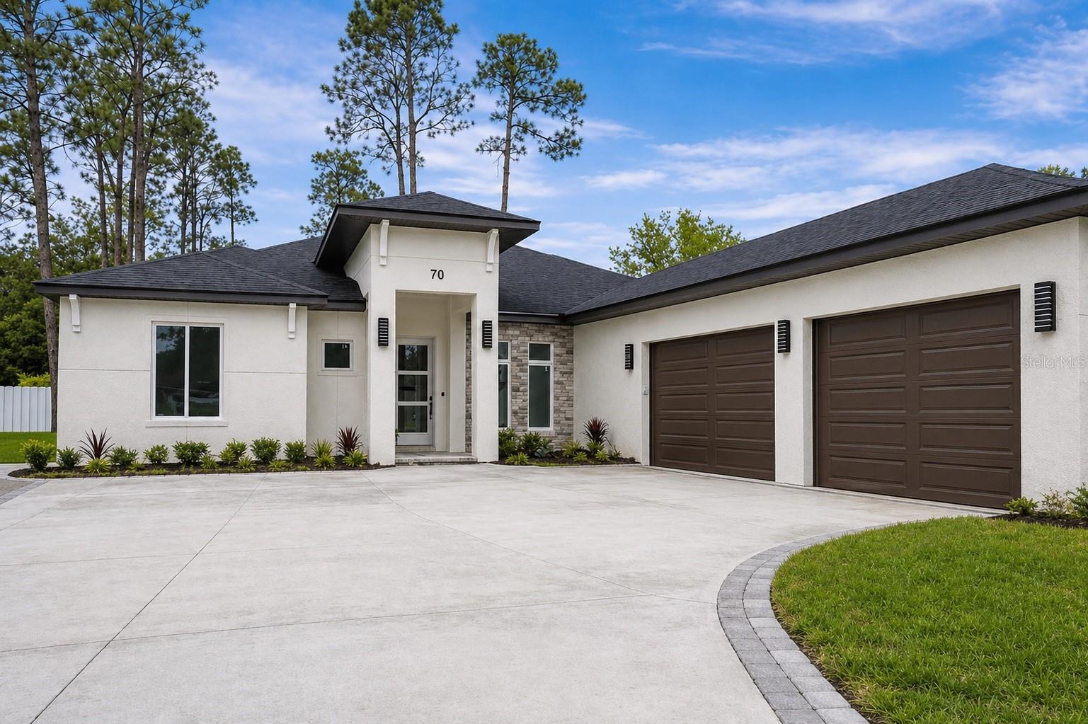 70 ERIC DR Property Photo 1