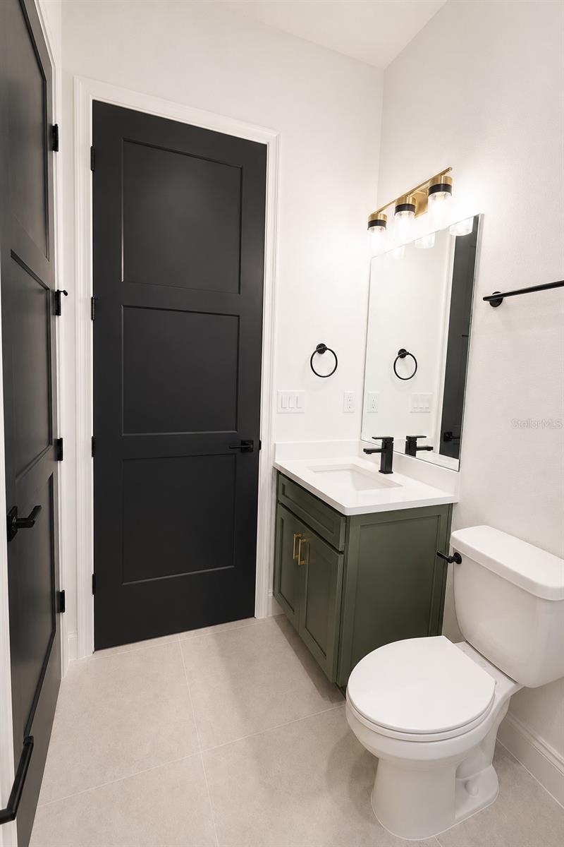 70 Eric Dr Property Photo 28