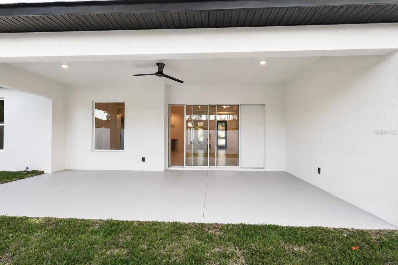 70 Eric Dr Property Photo 39
