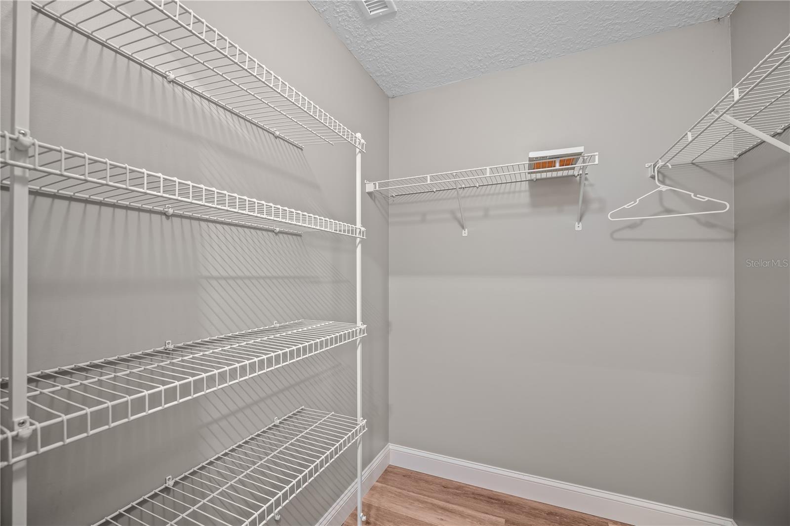 2950 Kings Rd Property Photo 42