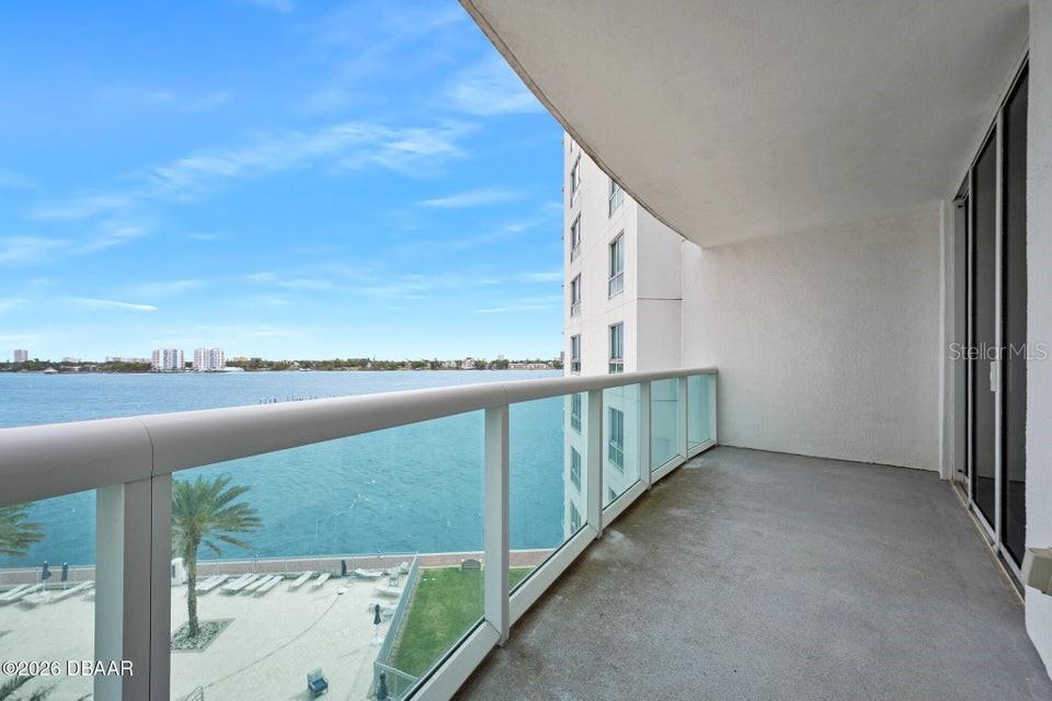 231 Riverside Dr #604-1 Property Photo 4