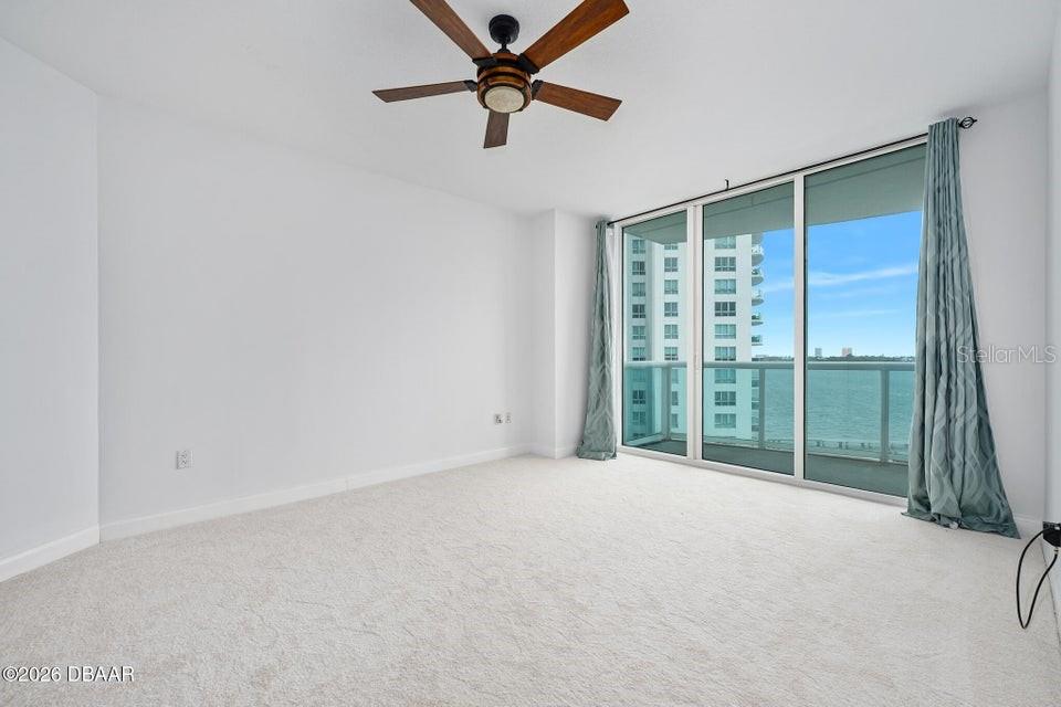231 Riverside Dr #604-1 Property Photo 11
