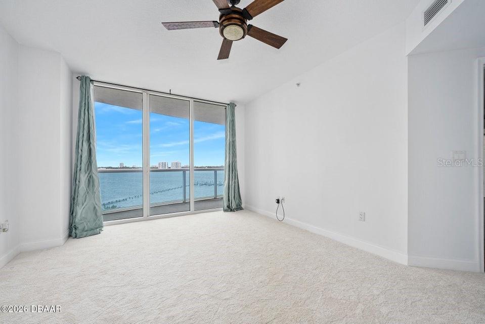 231 Riverside Dr #604-1 Property Photo 12