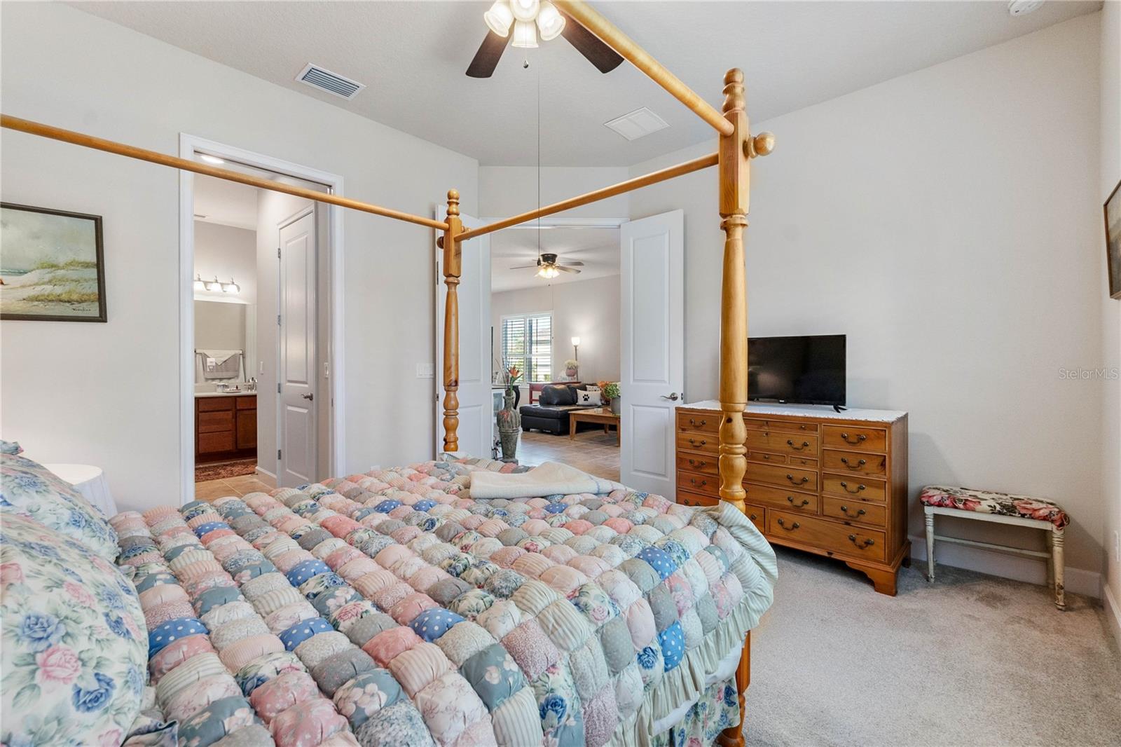 830 Aldenham Ln Property Photo 18
