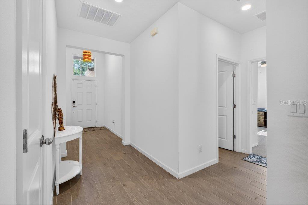 210 White Rabbit Run Property Photo 5