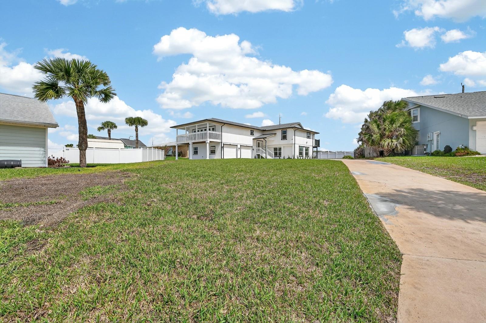 7 Sea Watch Ter Property Photo 4