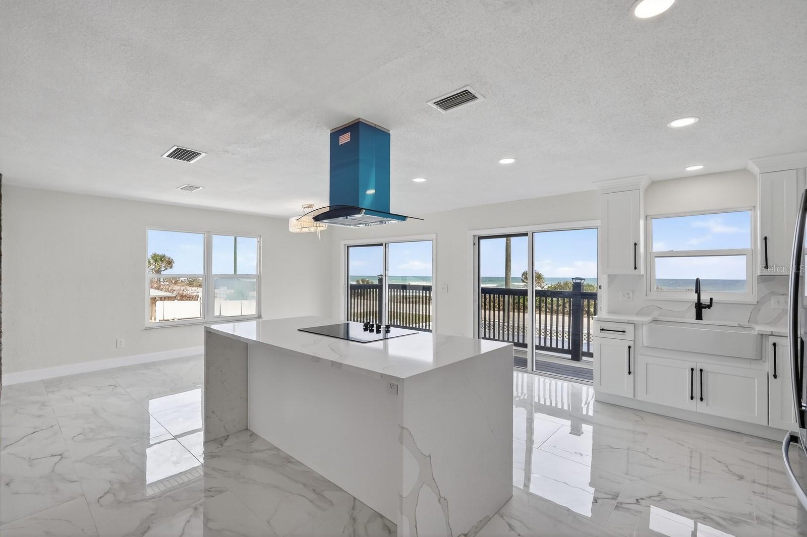 7 Sea Watch Ter Property Photo 15
