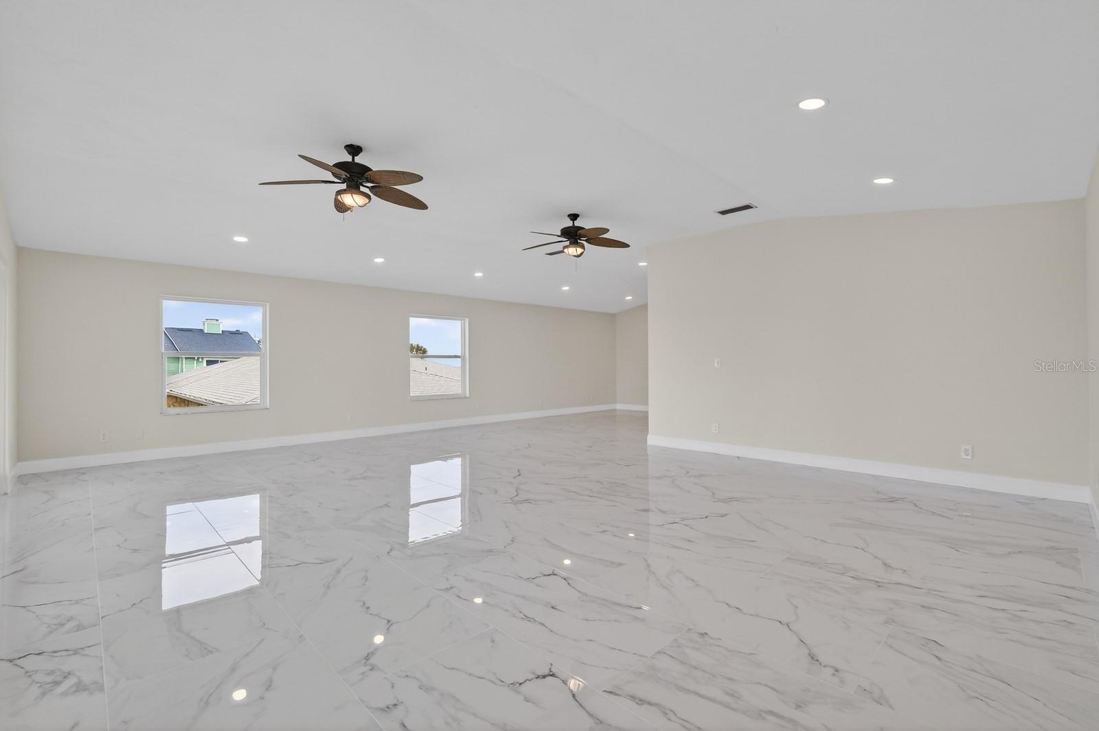 7 Sea Watch Ter Property Photo 22