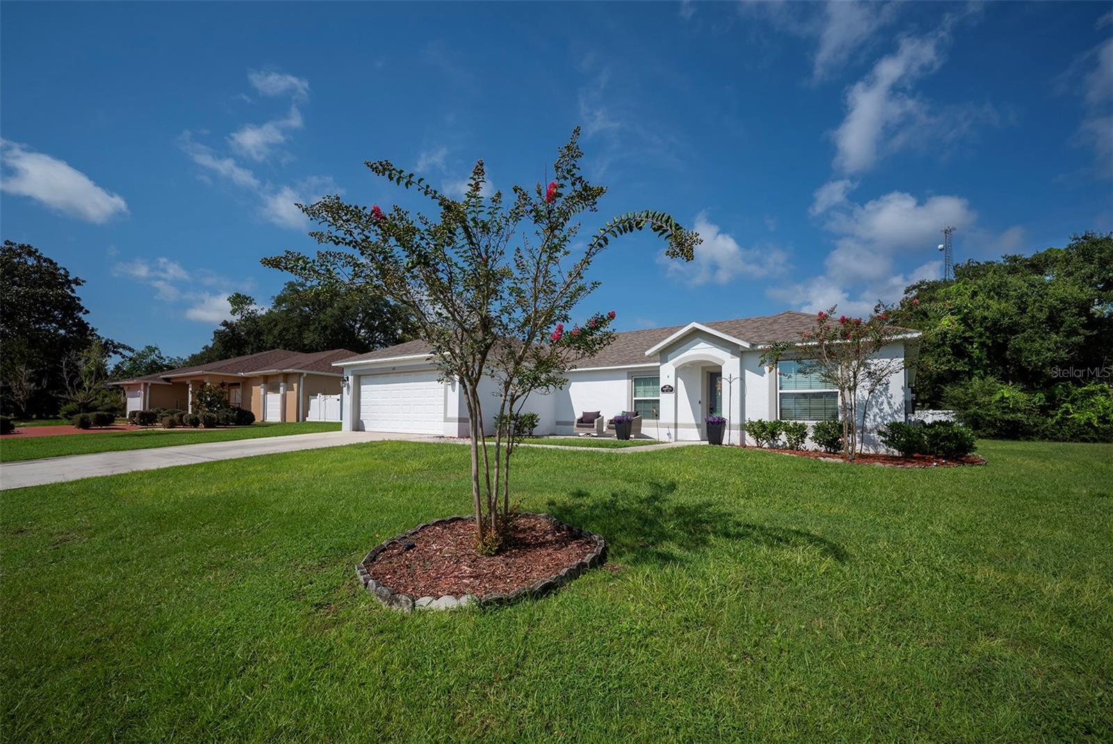 45 Woodfield Dr Property Photo 1