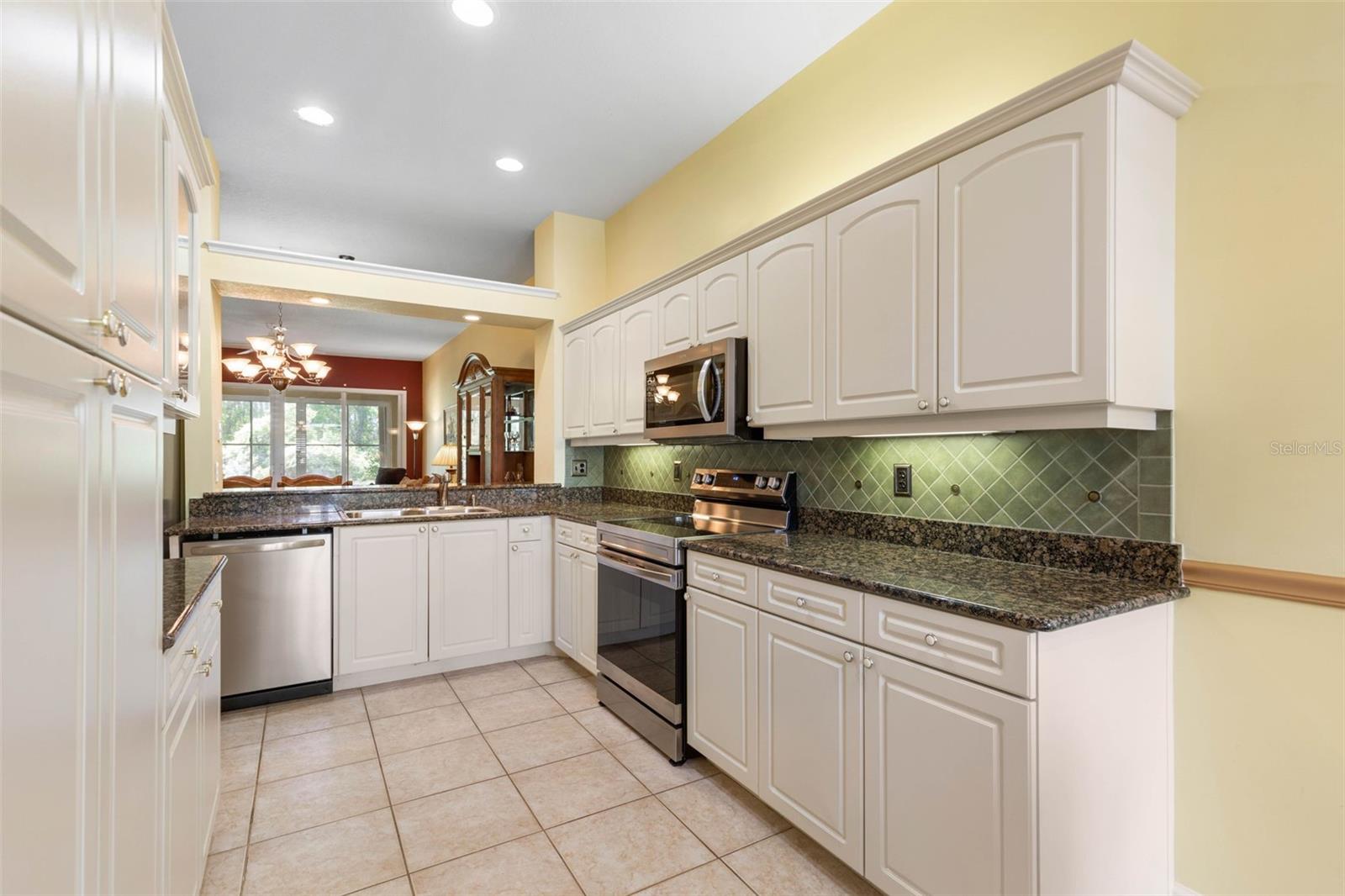 3003 Glin Cir Property Photo 17