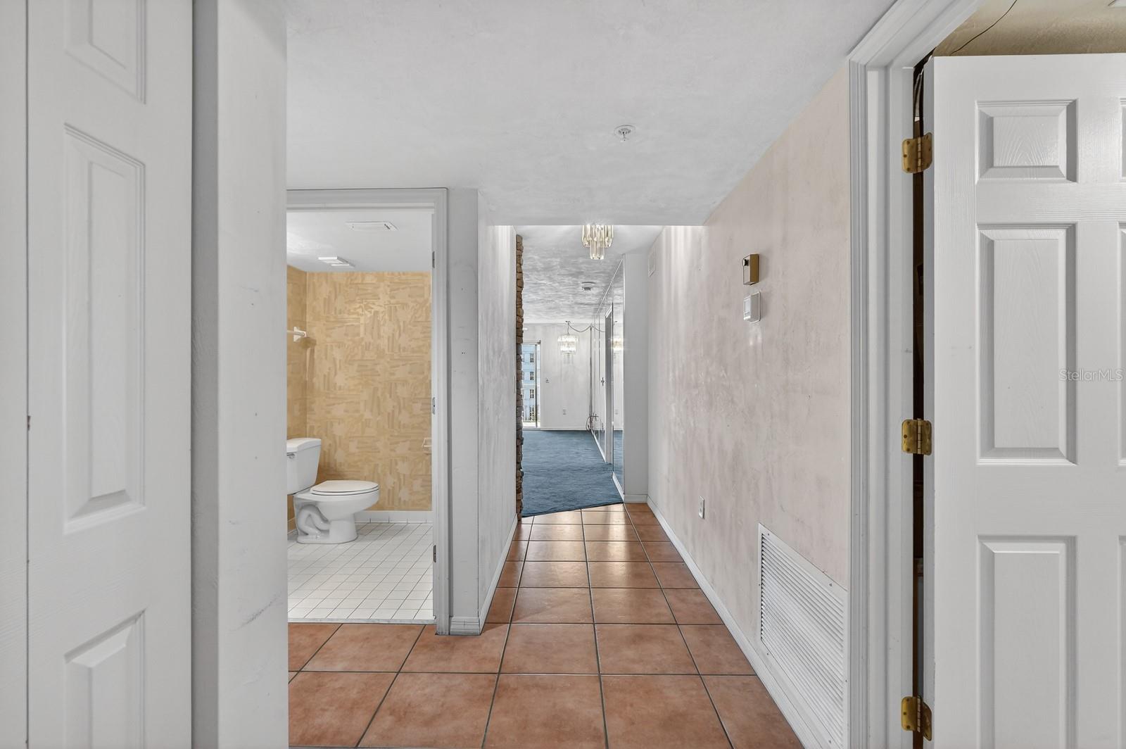 1 John Anderson Dr #5150 Property Photo 2
