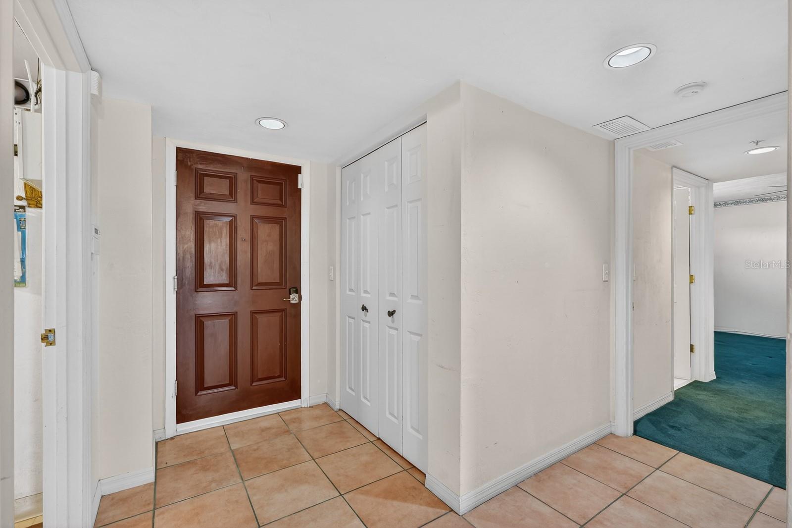 1 John Anderson Dr #5150 Property Photo 3