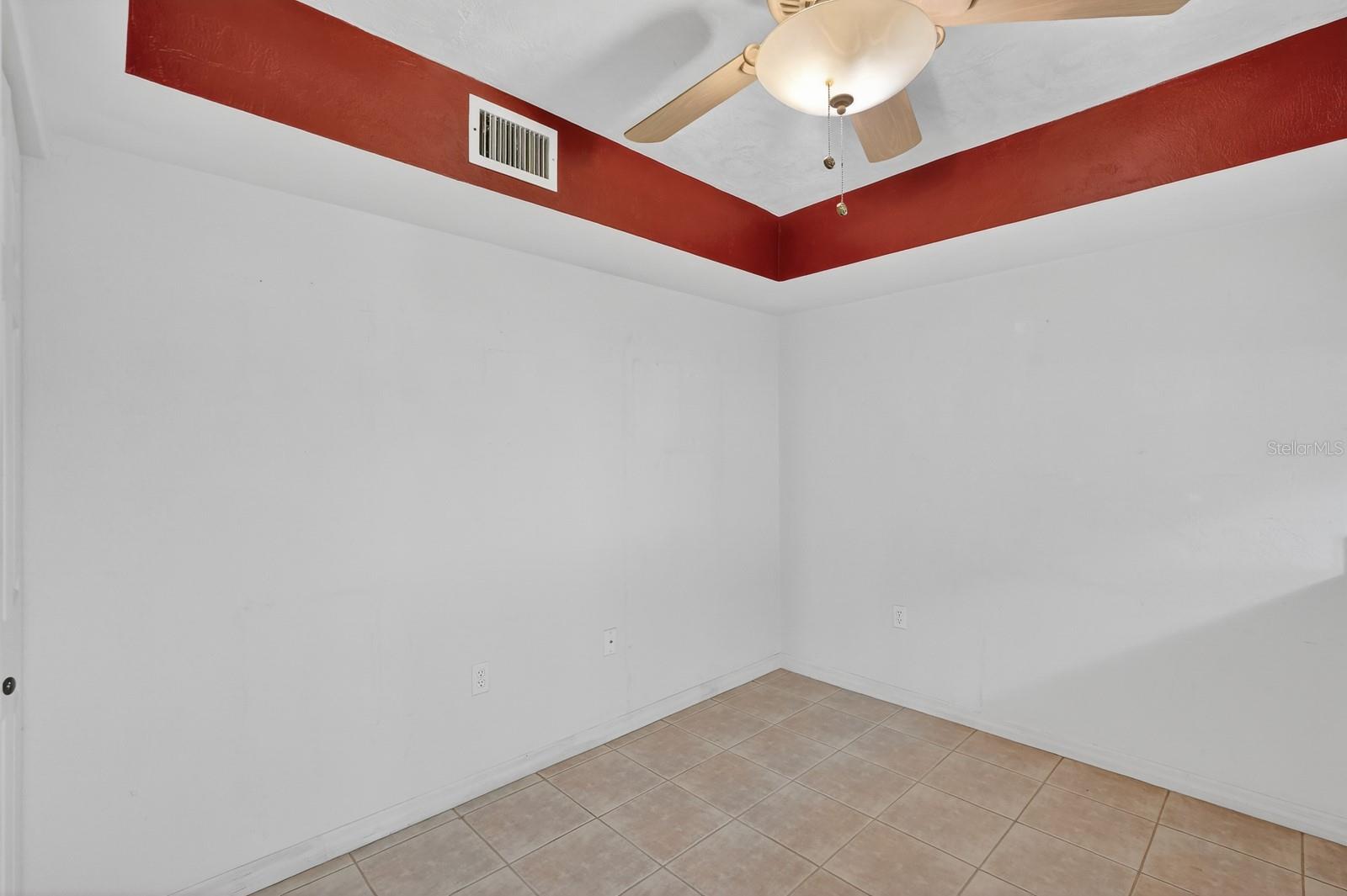 1 John Anderson Dr #5150 Property Photo 8