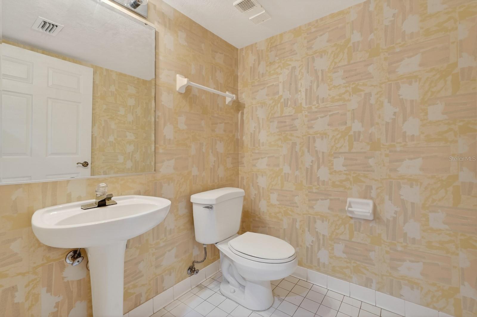 1 John Anderson Dr #5150 Property Photo 27
