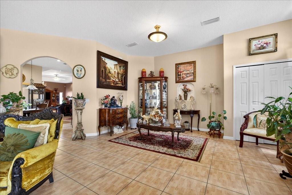 52 Upshire Path Property Photo 14