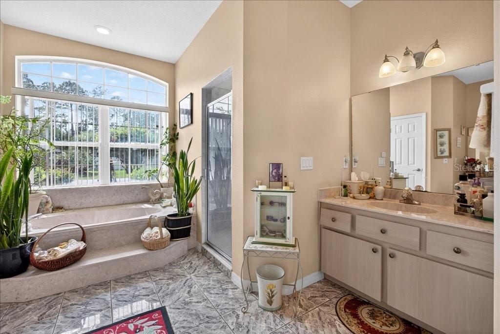 52 Upshire Path Property Photo 38