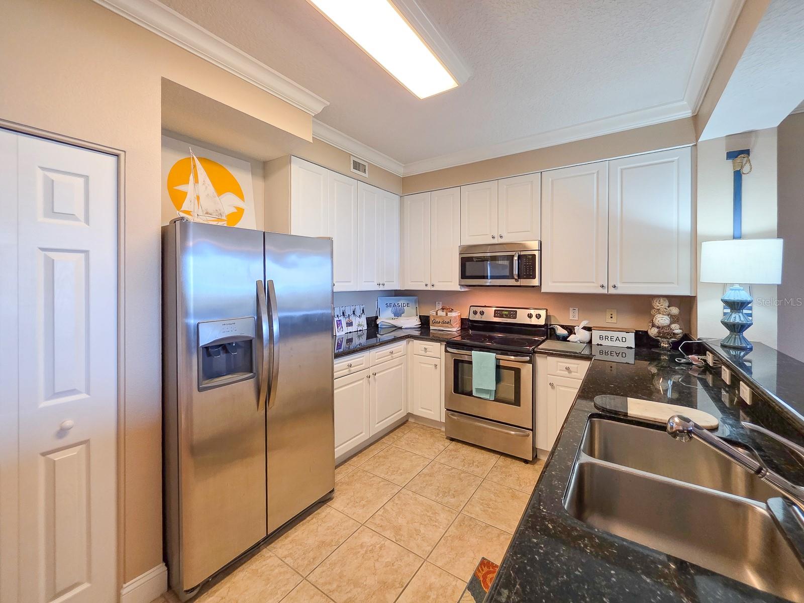 60 Surfview Dr #209 Property Photo 14