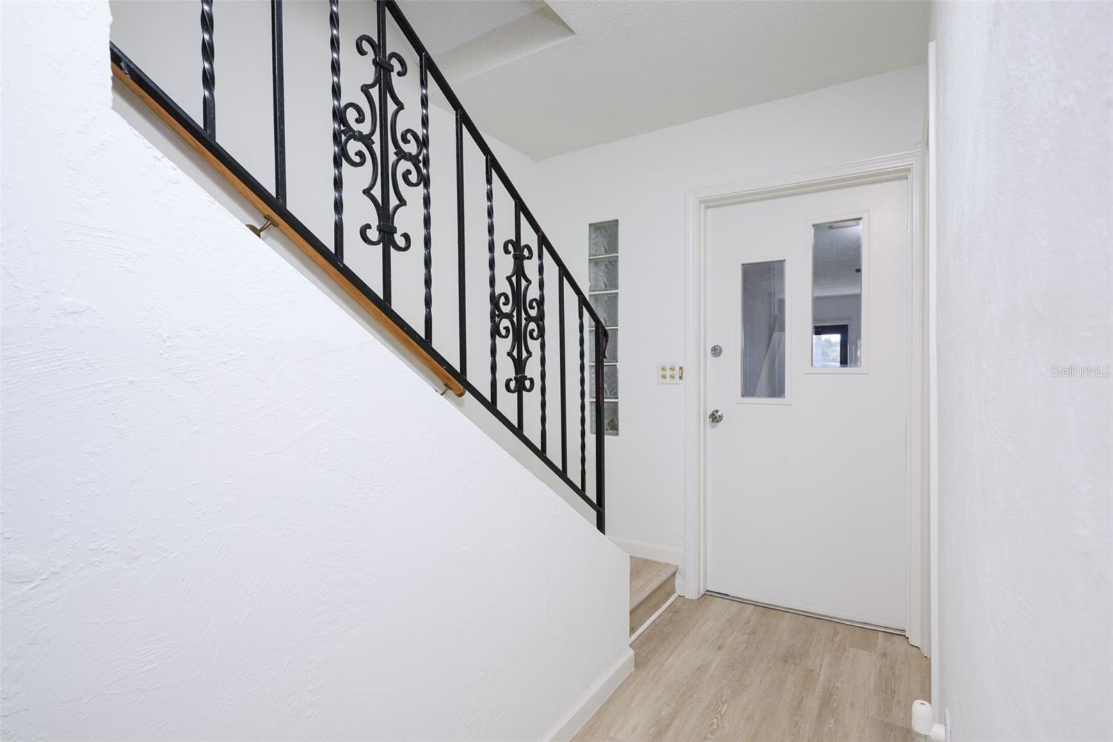 24 N Ocean Palm Villas #24 Property Photo 6