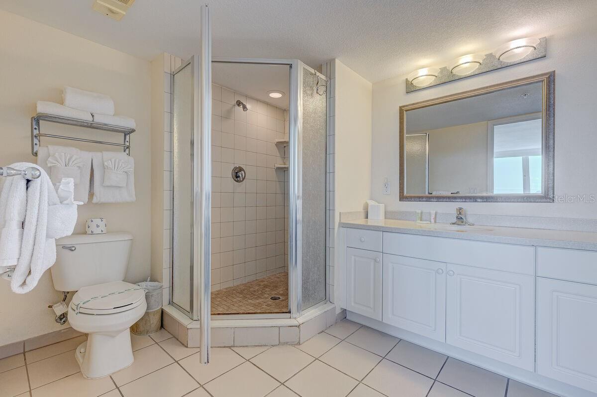 2700 N Atlantic Ave #819 Property Photo 20