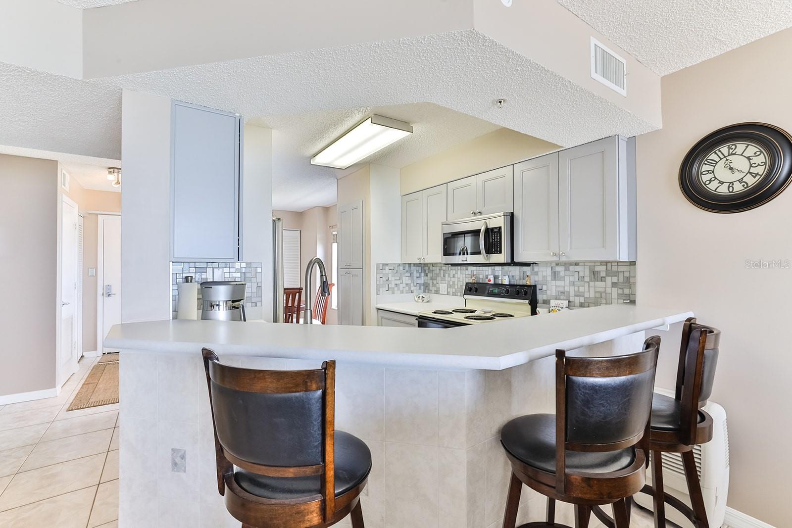 1183 Ocean Shore Blvd #505 Property Photo 17