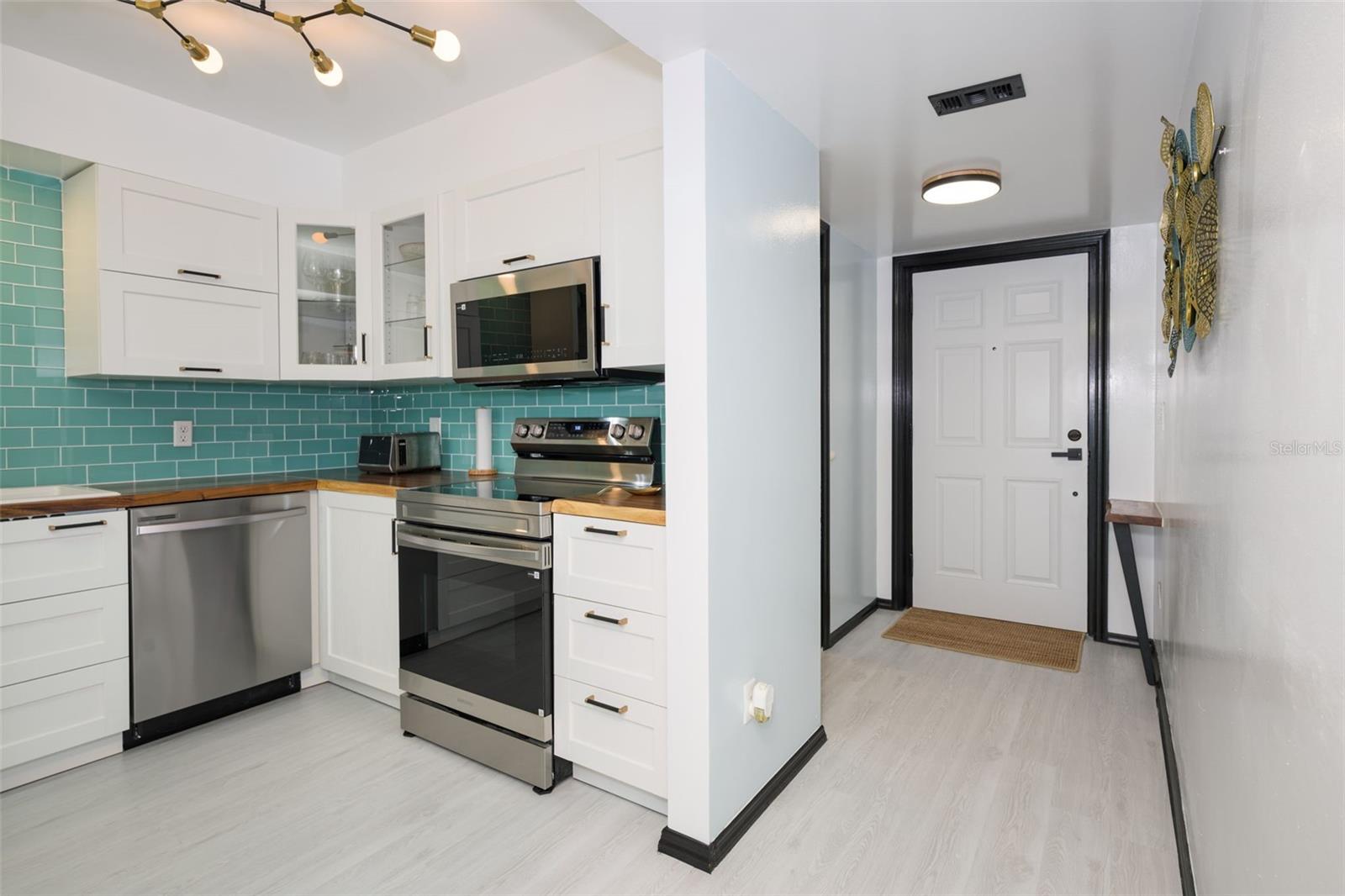 2220 Ocean Shore Blvd #505a Property Photo 4