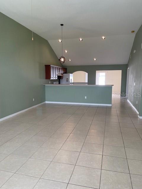 23 Ridley Ln #b Property Photo 5