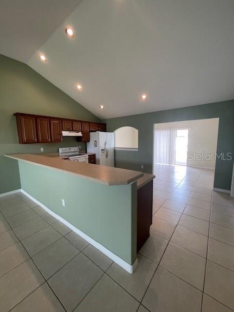 23 Ridley Ln #b Property Photo 6