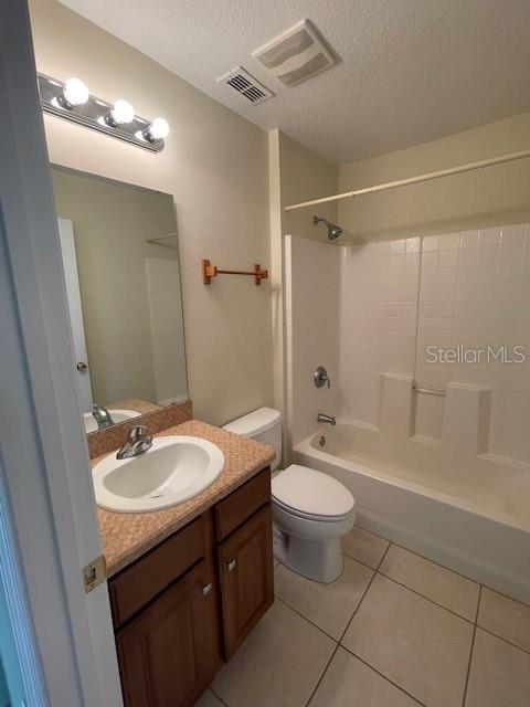 23 Ridley Ln #b Property Photo 9
