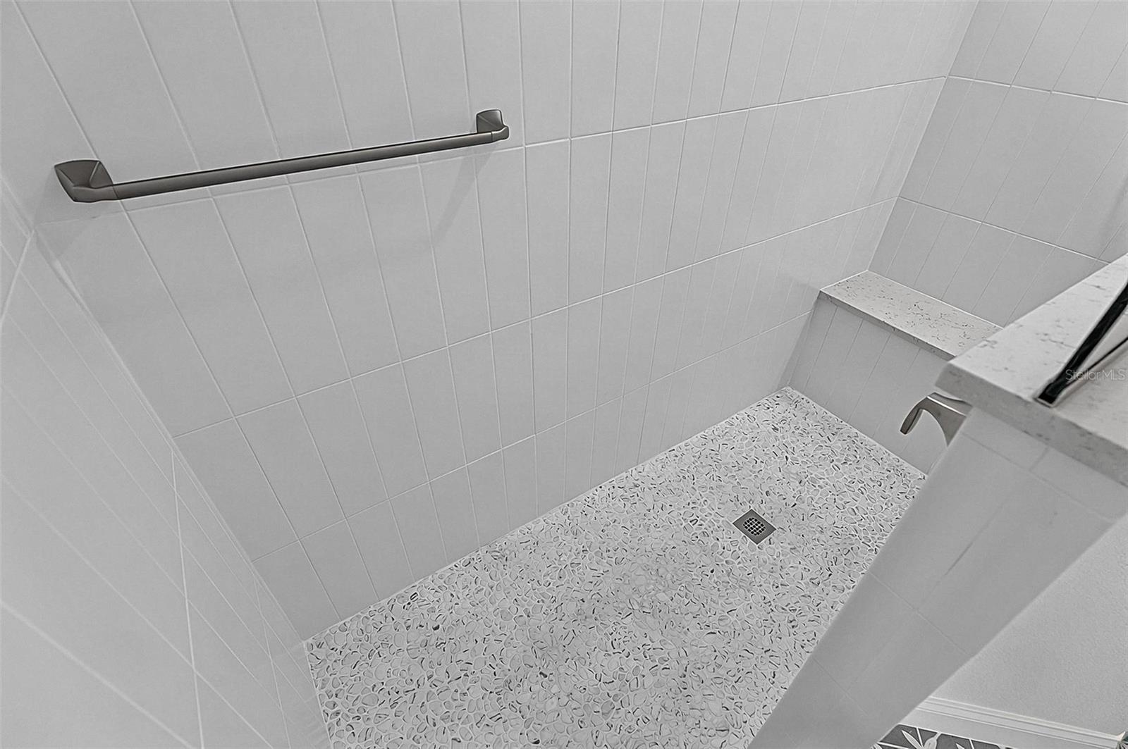 16 Evansville Ln Property Photo 35