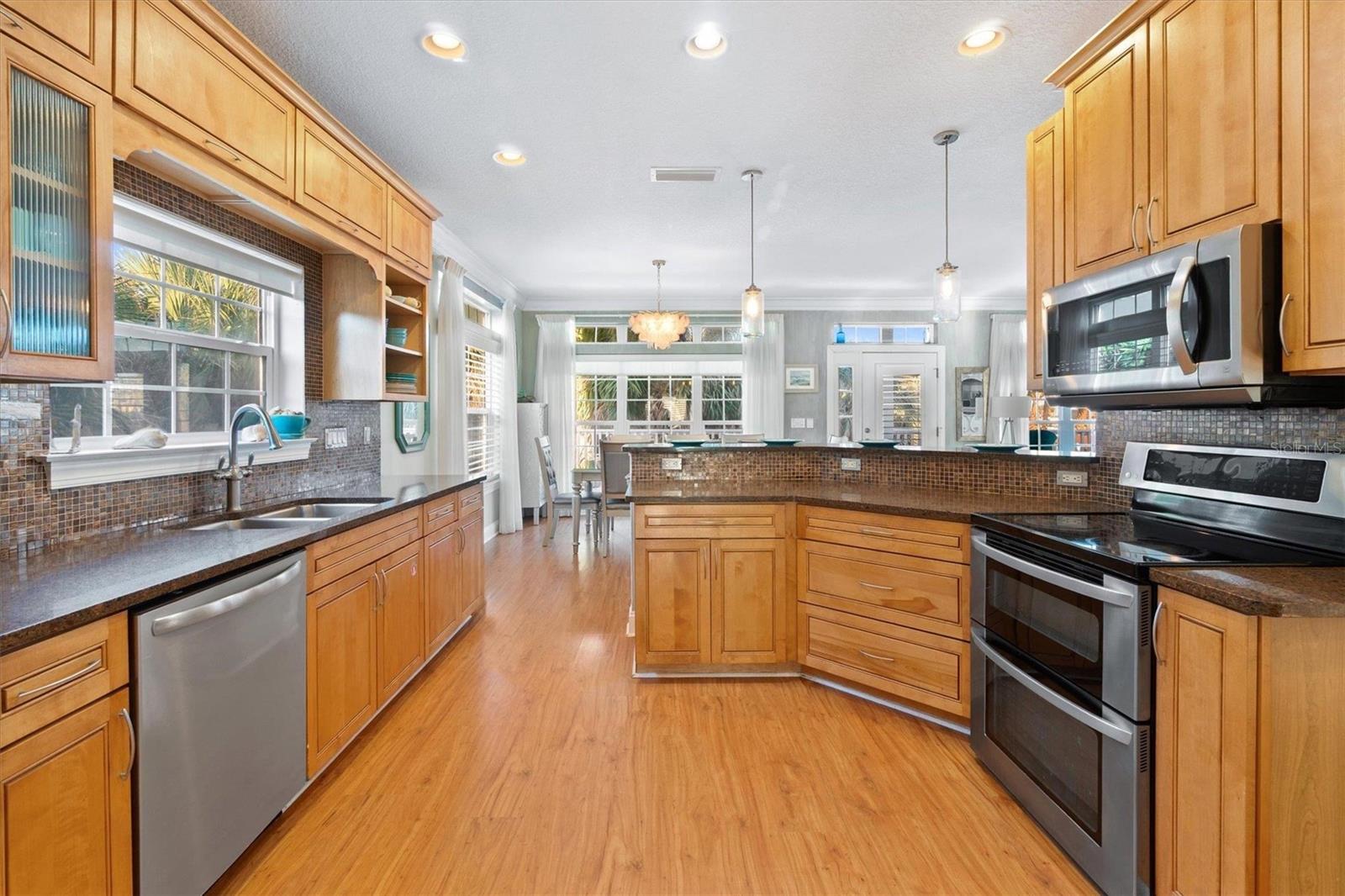 9106 Mellon Ct Property Photo 17