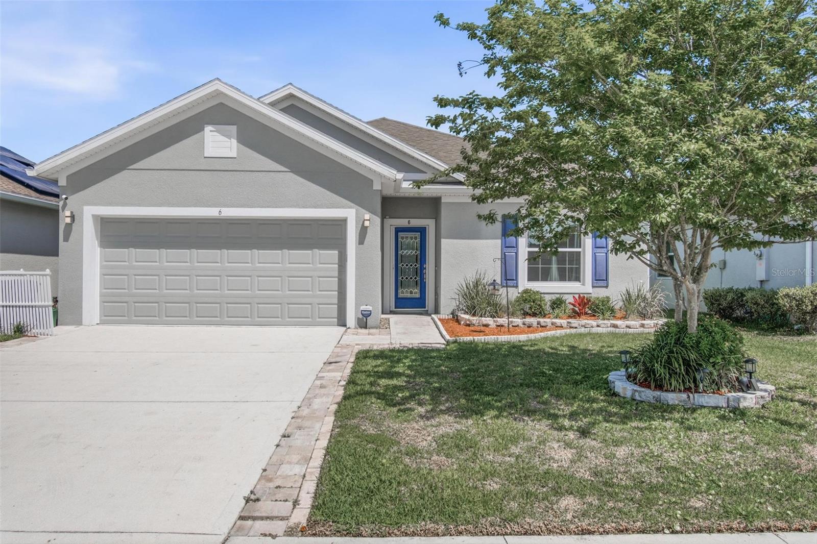 6 Oakleaf Way Property Photo 3